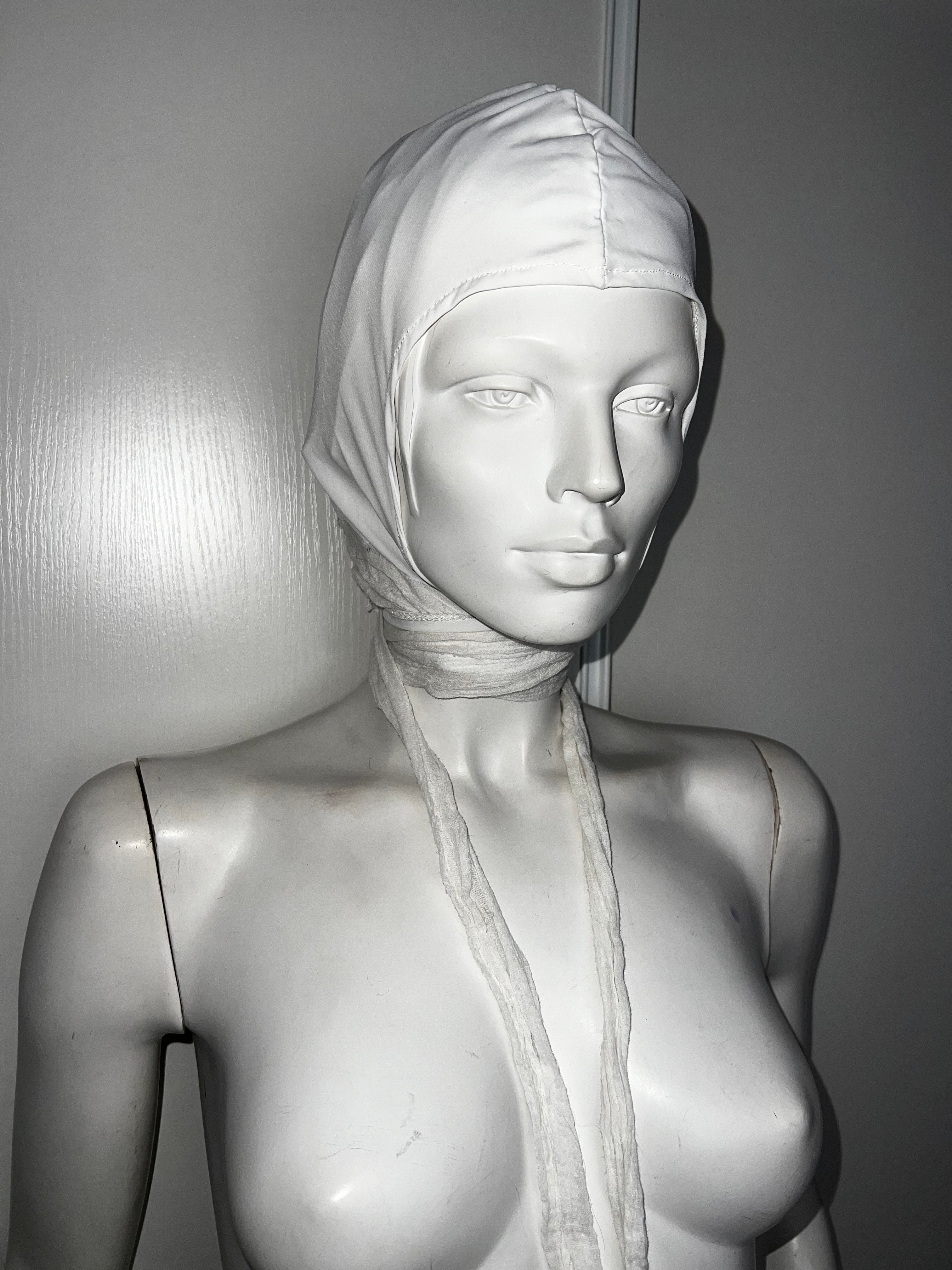 Captcha Lab Helmet White