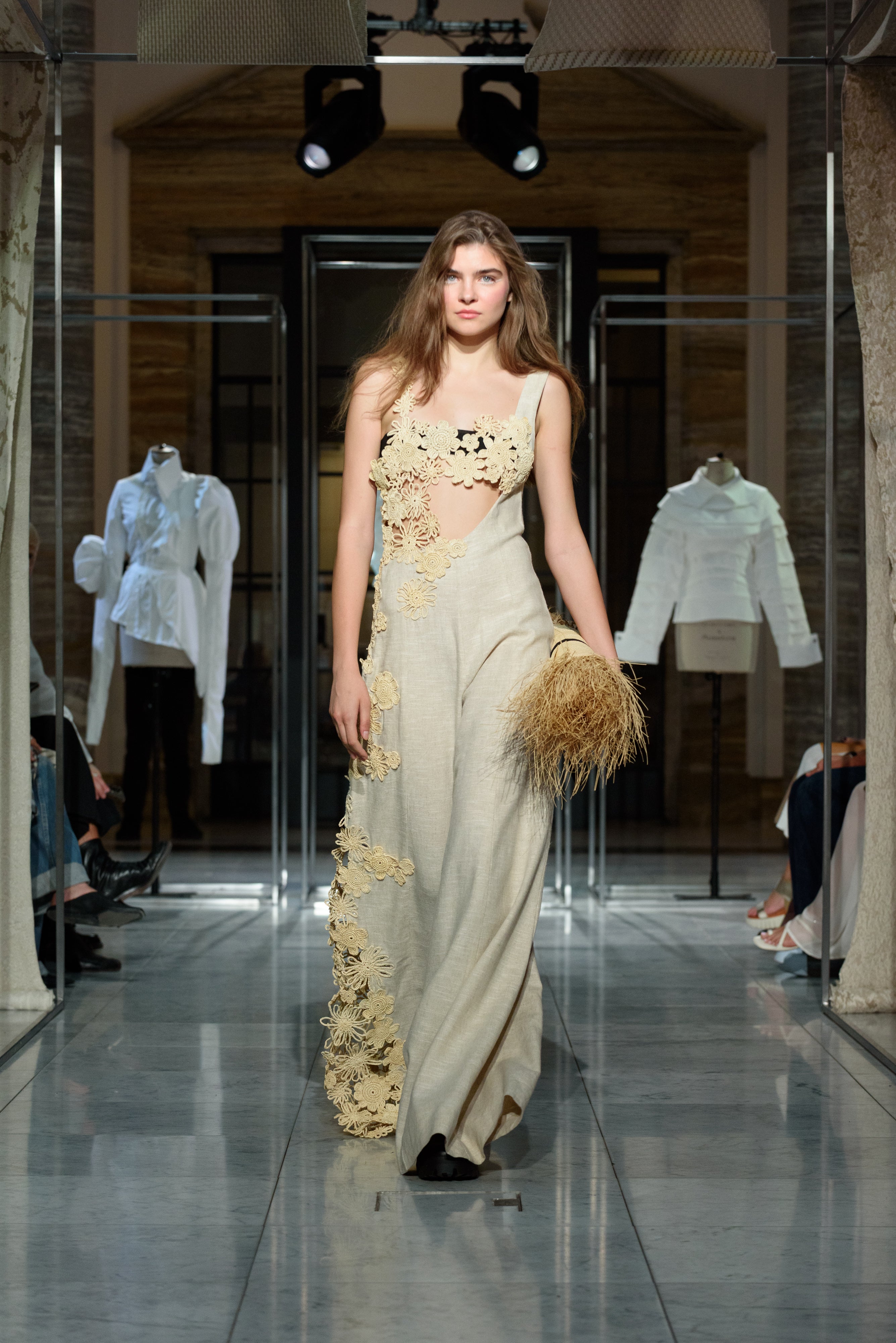 Look 2